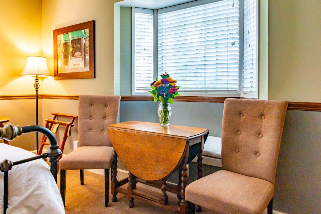 J Patrick Inn カンブリア エクステリア 写真